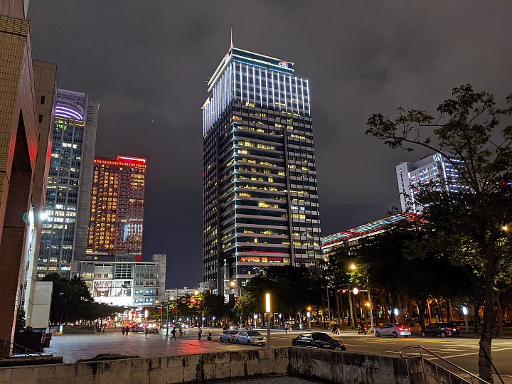 Pixel 4夜拍+夜視測試（也和iPhone 11同場一下）