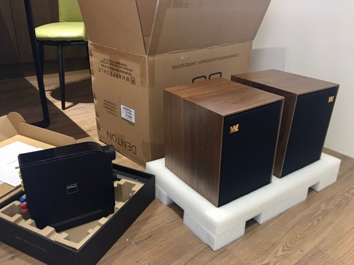［桌上系統開箱］ 英國 Wharfedale Denton 85th 書架喇叭與 NAD D3045 桌上型擴大機