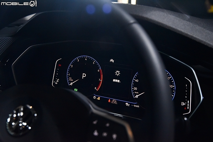 【採訪】Volkswagen跨界休旅T-Cross賞車實拍,時尚外表搭配實用空間發揮!