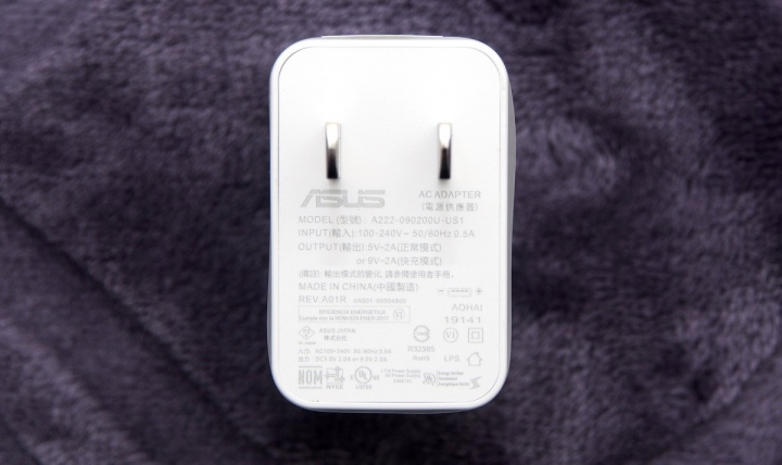ASUS Zenfone 6 簡單開箱