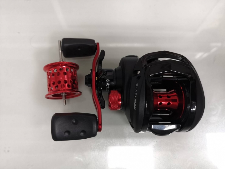 入門小烏龜 ABU bmax3拆解、更換線杯