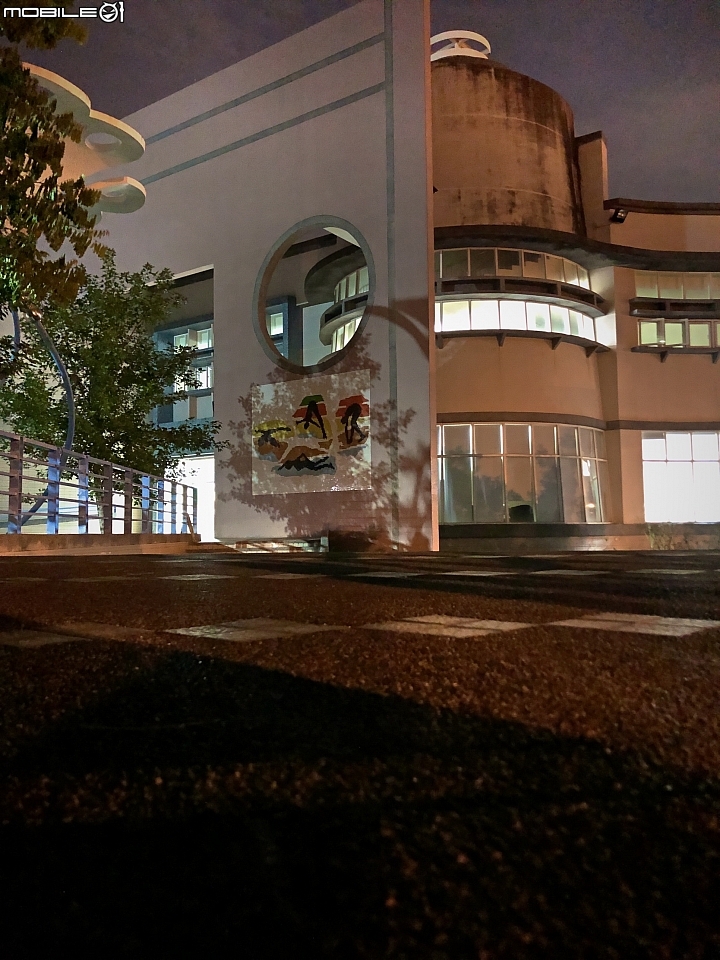 iPhone 8plus 夜視軟體 NeuralCam