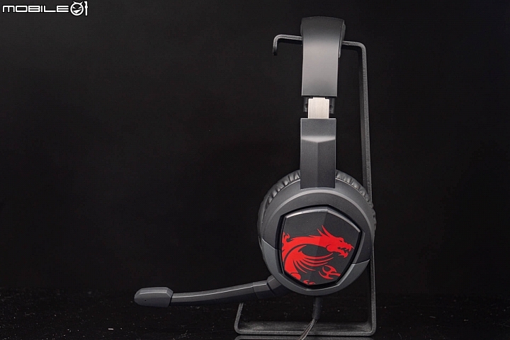 MSI GK30 鍵盤、GM11 滑鼠、GH30 耳機 小資入門電競 Vigor Gaming Combo