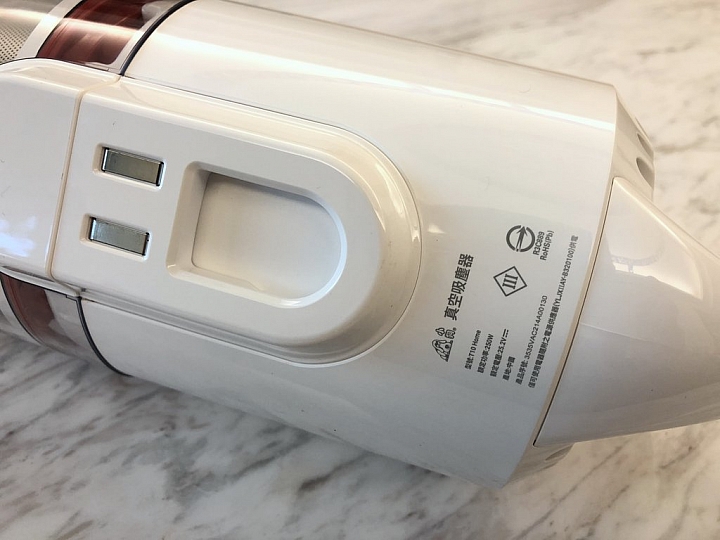 [開箱] 忠實好夥伴 - PUPPY小狗電器T10 Home無線手持吸塵器
