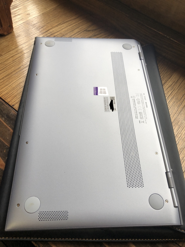 點我看大圖 ASUS Zenbook S13 UX392 x日本合掌村隨興開箱文