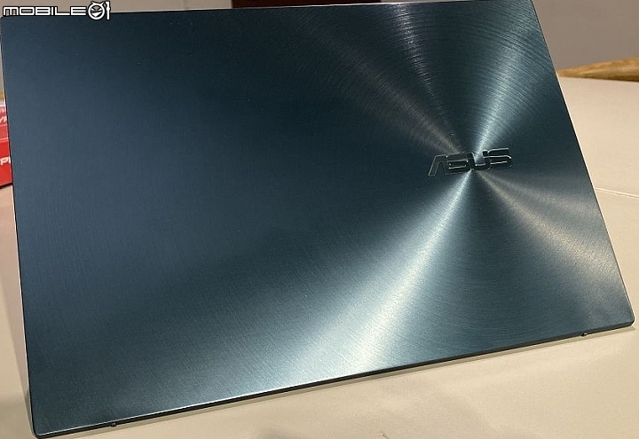 豪華多工雙螢 ZenBook Duo UX481 Core 10th 新機入手開箱