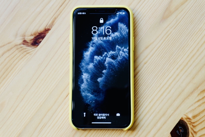iPhone 11 pro 原廠皮革保護套開箱