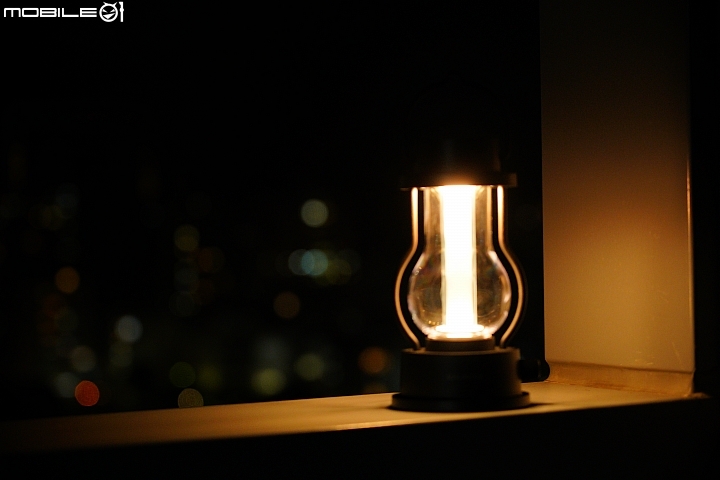 BALMUDA The Lantern 百慕達 LED 燈籠開箱 讓你的露營更有情調