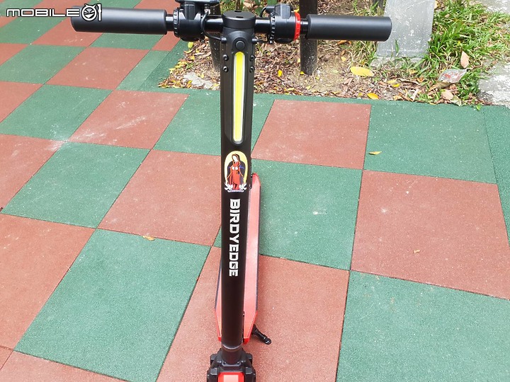 分享一下前陣子入手的電動滑板車 G3X~~