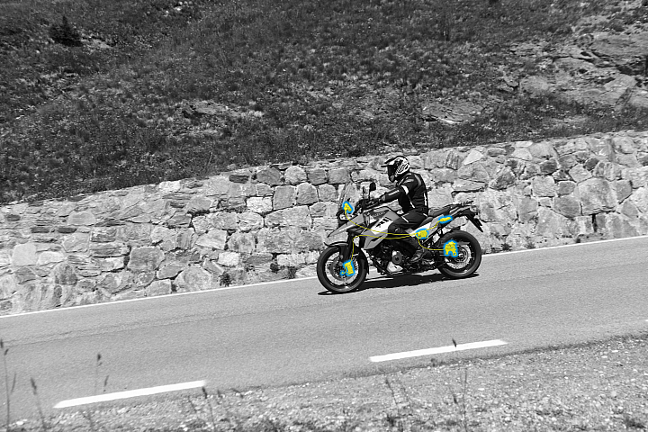 【EICMA2019】電控大升級!SUZUKI V-Strom 1050 & 1050 XT 正式發表!
