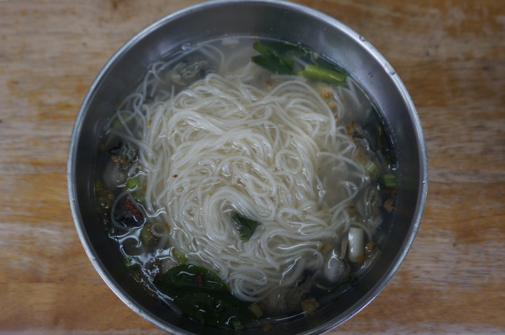 〔美食新語〕麵麵屹立說龍山寺附近13家蚵仔麵
