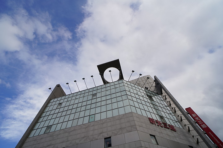 Samyang AF 18mm F2.8 FE 超廣角評測|輕巧鏡身 親民價格!