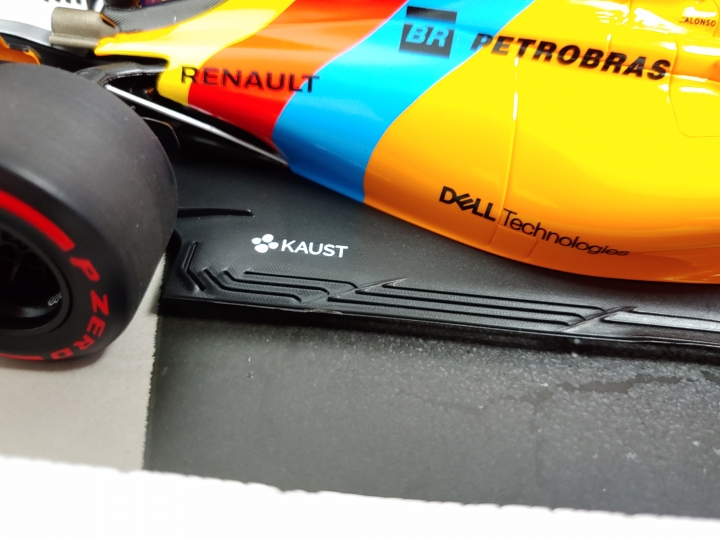 [開箱]MINICHAMPS 1/18 McLaren MCL33 F.ALONSO L.E. 518 pcs.