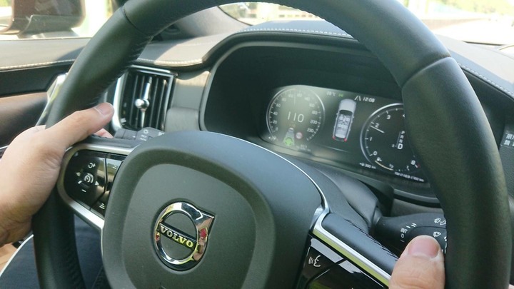 安安爸的拖車日記-史上最大拖車團環日月潭花火節