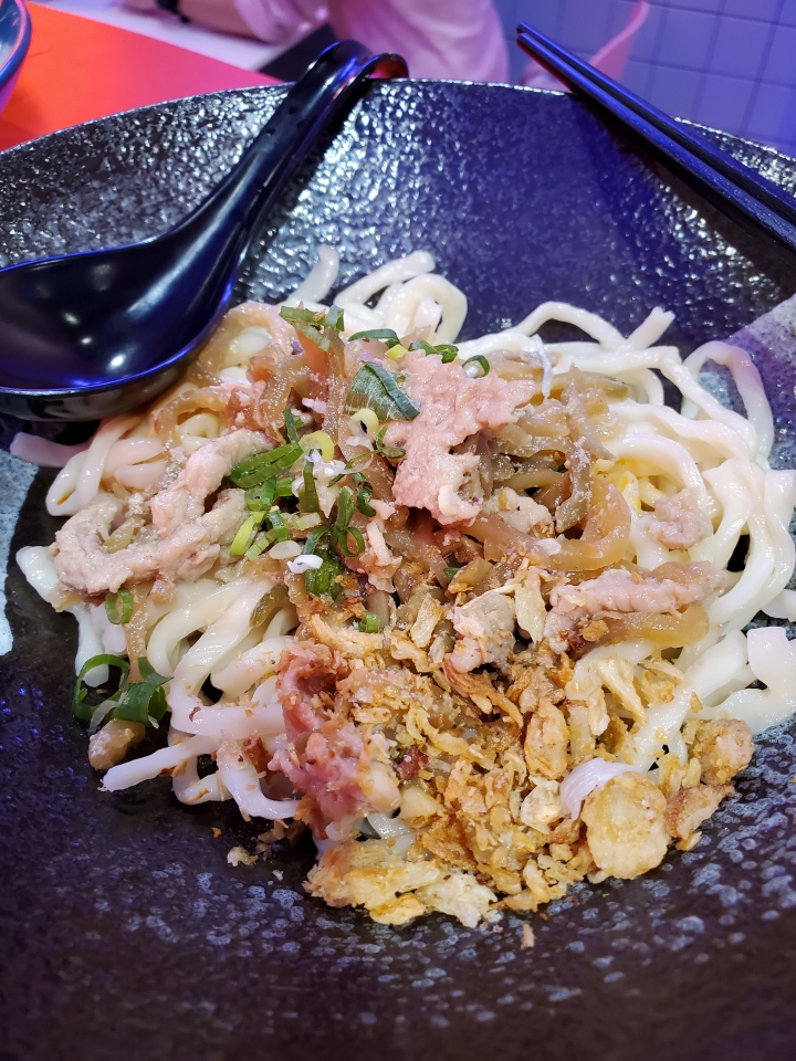 逢甲！大王麻辣乾麵