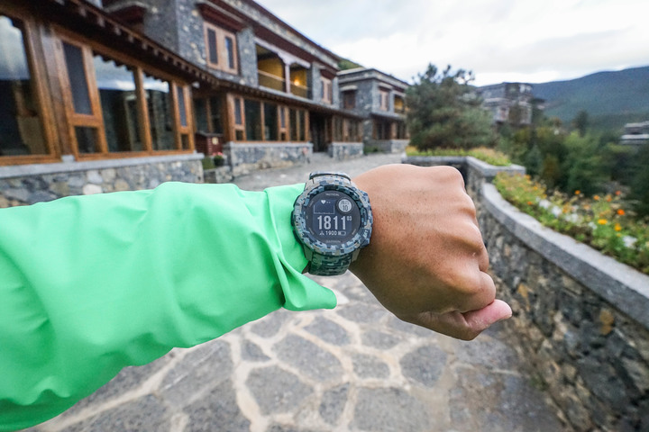 Garmin Instinct Tactical Edition軍事戰術版開箱實測 喚醒心中的硬漢魂!