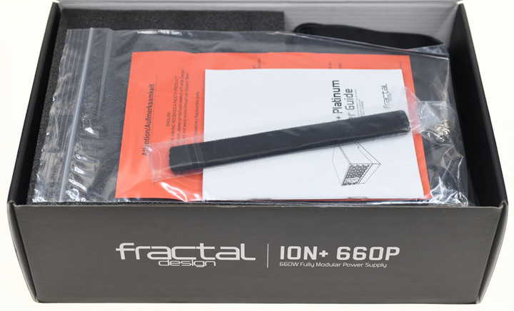 Fractal Design ION+ 660P全模組化白金電源開箱