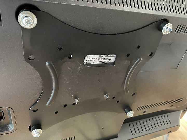 [HERAN 禾聯] 43吋智慧聯網電視開箱