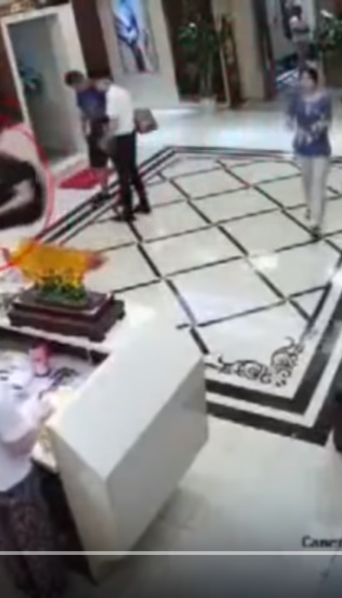 揭開淫魔鄭文傑的嫖娼之謎