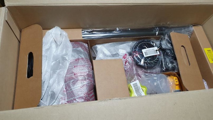 [試用] LG A9+ 濕拖乾吸樣樣來 寵物居家好幫手