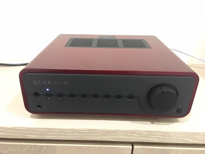 ［開箱］英國 QUAD Vena II 綜合擴大機& QUAD S1 書架喇叭－典雅英倫美聲