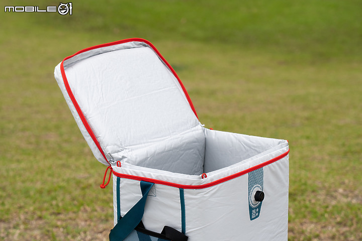 QUECHUA ICE FRESH COMPACT 26L 自動充氣保冷箱簡單介紹
