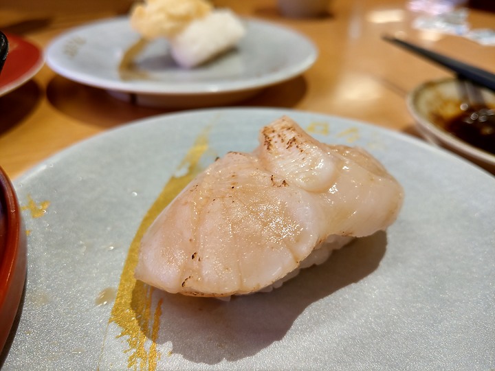 手機先食~htcU12+
