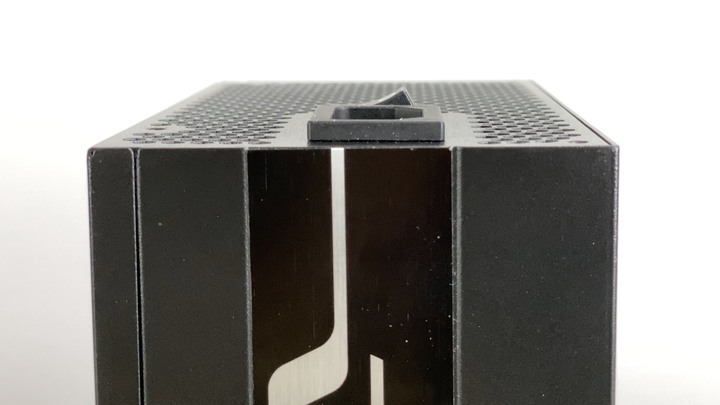 開箱 InWin PL850 金牌全模組電源供應器