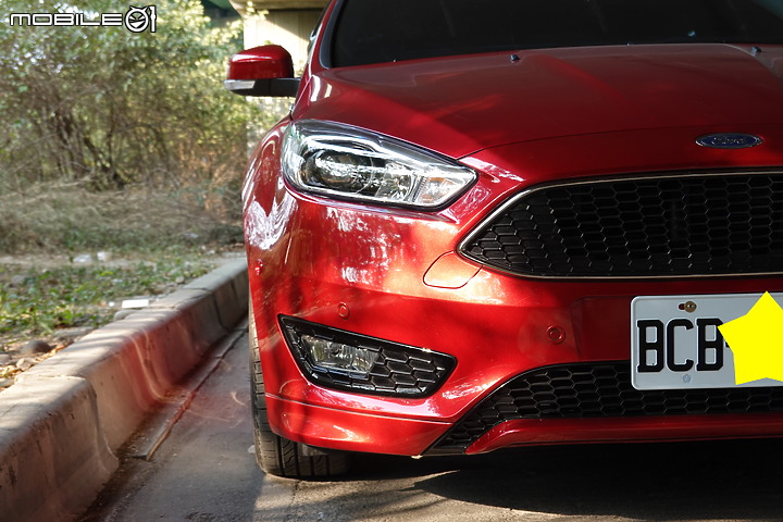 2018 Ford Focus 頂級運動型 mk3.5 一萬公里心得分享