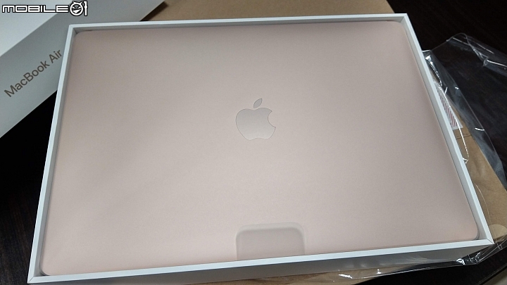 [開箱]雙十一Macbook Air到我家