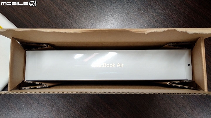 [開箱]雙十一Macbook Air到我家
