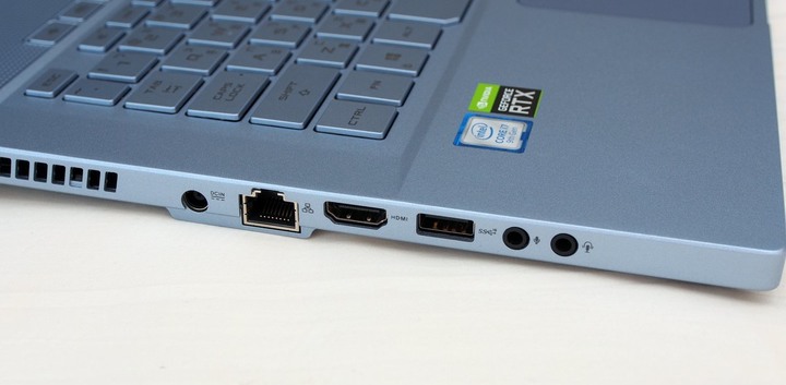 亮眼冰河藍 ASUS ROG Zephyrus S 西風之神 GX502GW