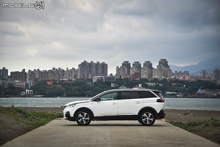 Peugeot 5008 1.6 PureTech GT LINE 試駕報導|依然令人傾心的新動力選擇!