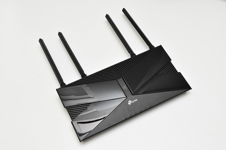 家裡佈建TP-Link Archer AX50 Wi-Fi 6無線路由器分享