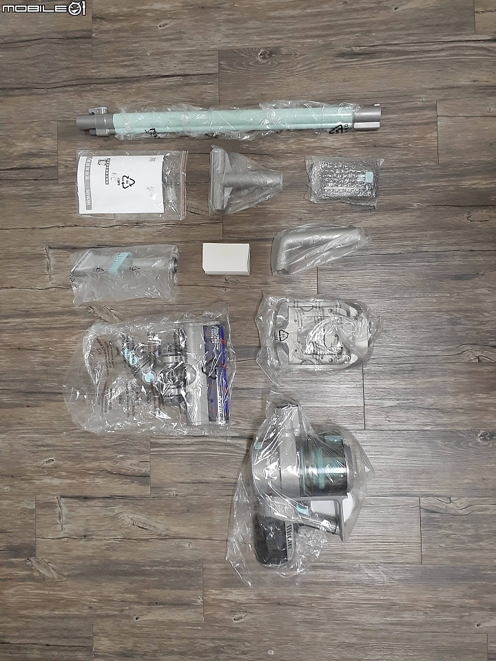 2019雙11，買把HERAN 禾聯無線手持吸塵器 HVC-23E6 (純開箱，非業配，給想買吸塵器的你參考參考)