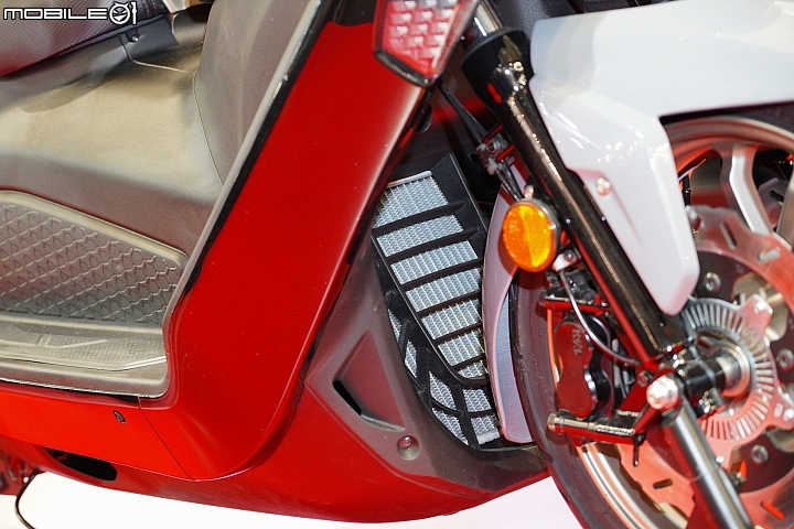 【EICMA2019】SYM MAXSYM 400i E5 米蘭發表！標配 TCS 循跡、外型更動感