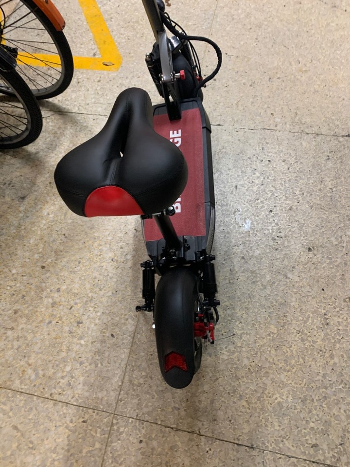 店員開箱! 電動滑板車! BIRDYEDGE G5分享 !