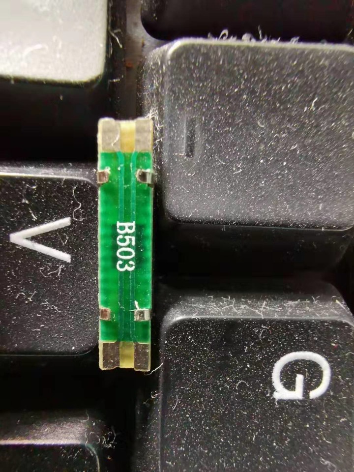 請問這個電子零件