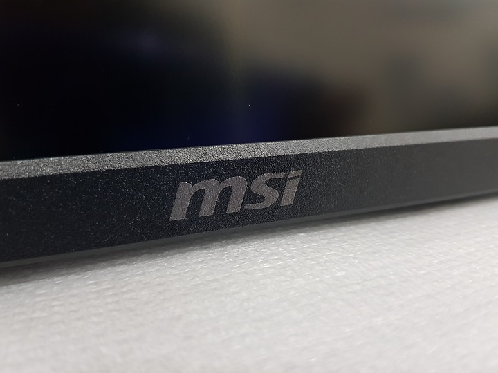 【小宅開箱】MSI Optix MAG271R 便宜的 165Hz 1ms 的電競螢幕 不專業開箱