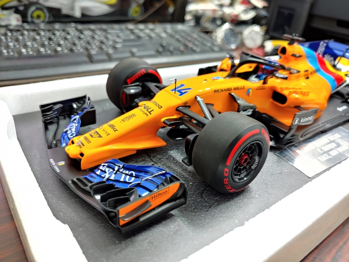 [開箱]MINICHAMPS 1/18 McLaren MCL33 F.ALONSO L.E. 518 pcs.