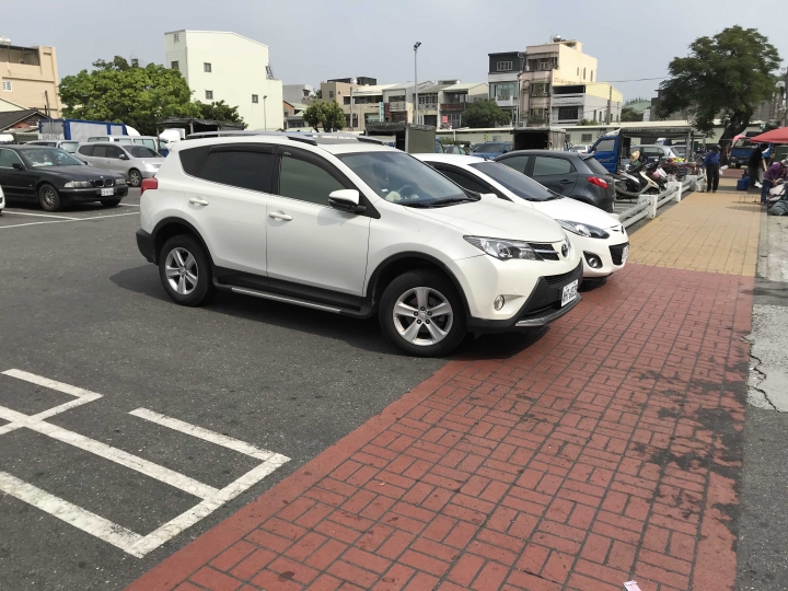 該檢舉嗎
