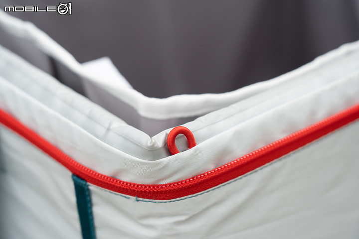 QUECHUA ICE FRESH COMPACT 26L 自動充氣保冷箱簡單介紹