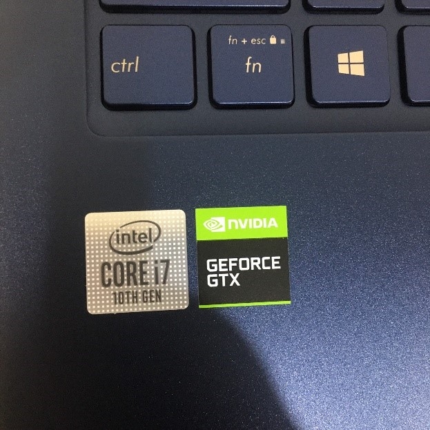 開箱_最小15吋筆電Zenbook UX534 feat.Intel 10代處理器