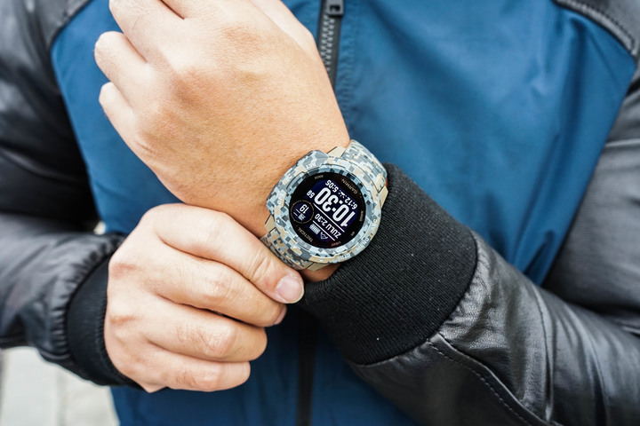 Garmin Instinct Tactical Edition軍事戰術版開箱實測 喚醒心中的硬漢魂!