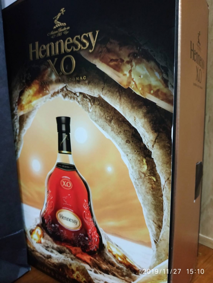 請網友幫忙鑑定這些酒現在的價值，謝謝