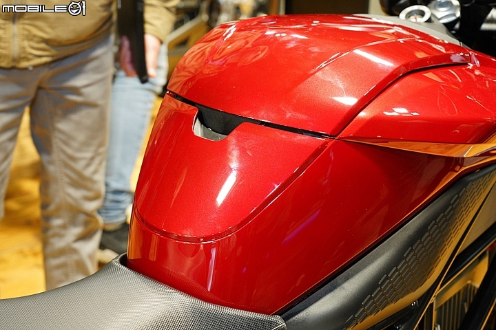 【EICMA2019】二輪界特斯拉 ZERO Motorcycle SR/F 電動重機米蘭直擊！