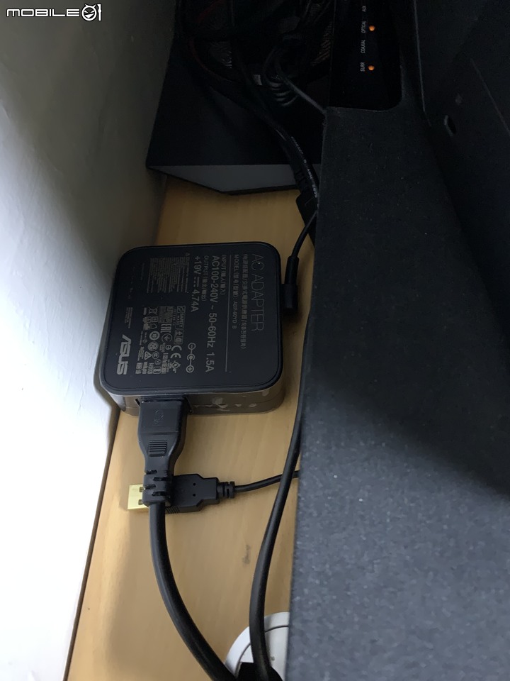 【非常不專業開箱】ASUS TUF GAMING VG32VQE