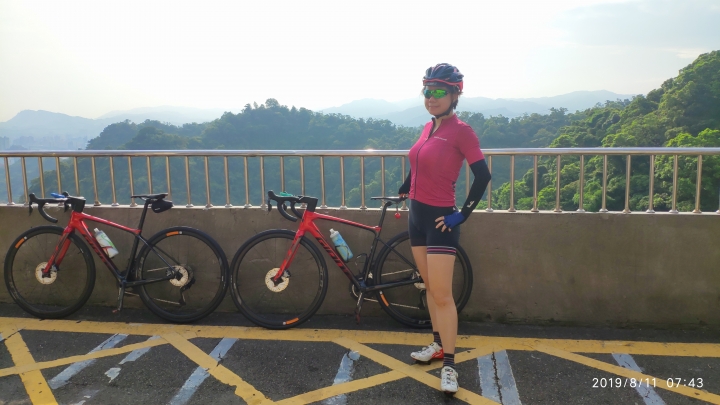 《開箱》Giant 2020 Defy Adv Pro 1