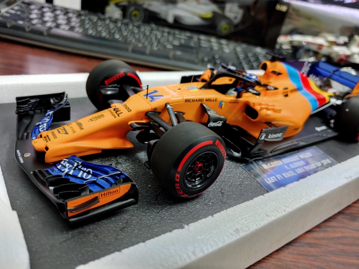 [開箱]MINICHAMPS 1/18 McLaren MCL33 F.ALONSO L.E. 518 pcs.