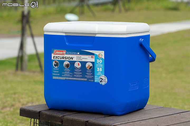 Coleman 30 QUART EXCURSION COOLER 硬式保冷箱簡單介紹